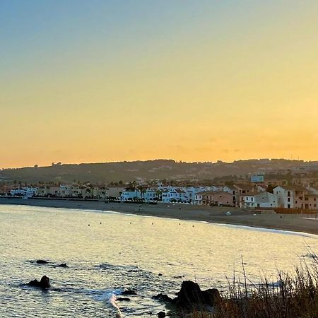 Atico Con Gran Terraza A 50 Metros De La Playa De Casares Appartement San Luis de Sabinillas Buitenkant foto